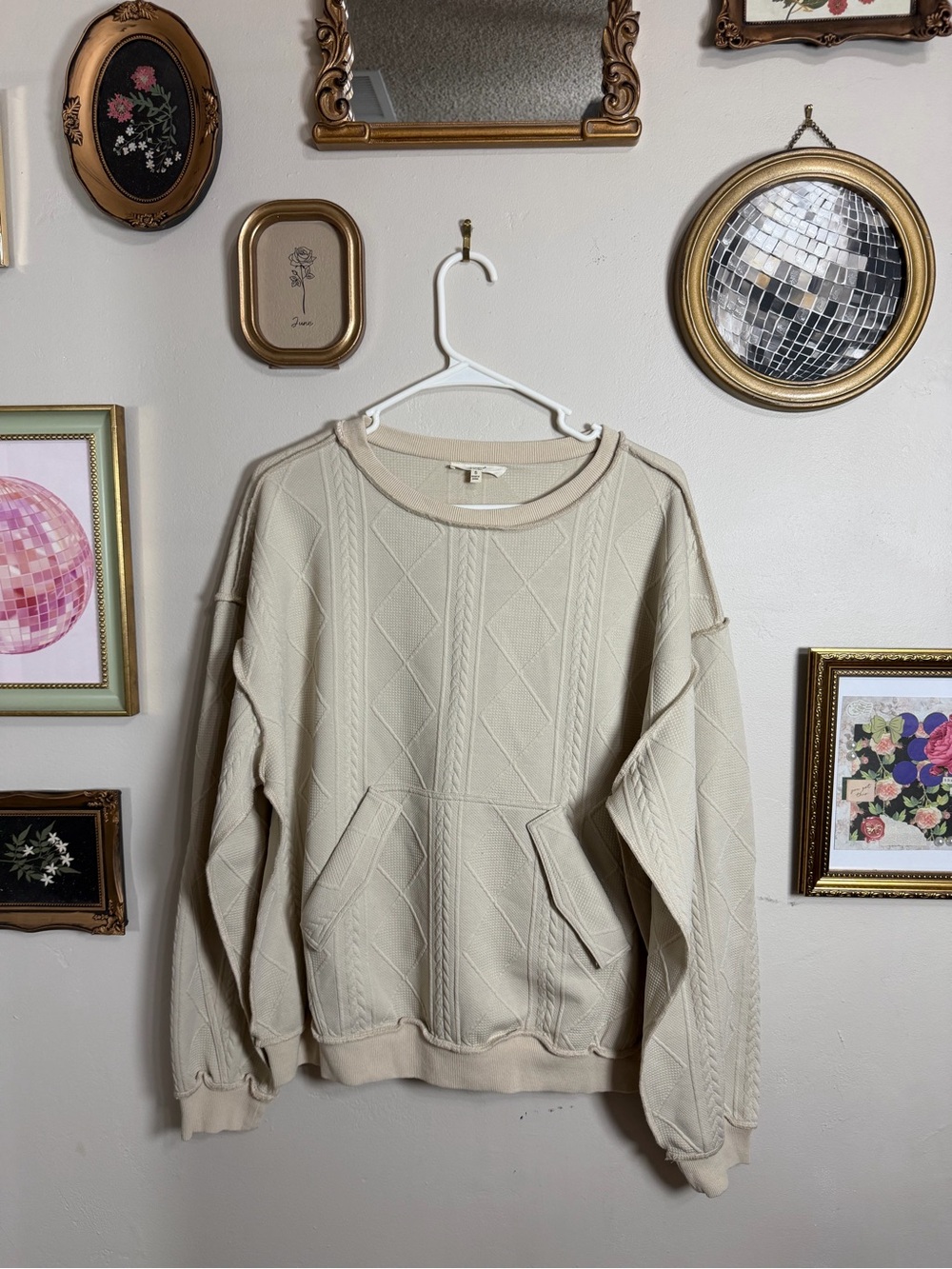 easel women’s Cream Cable-Knit Crewneck Sweatshirt